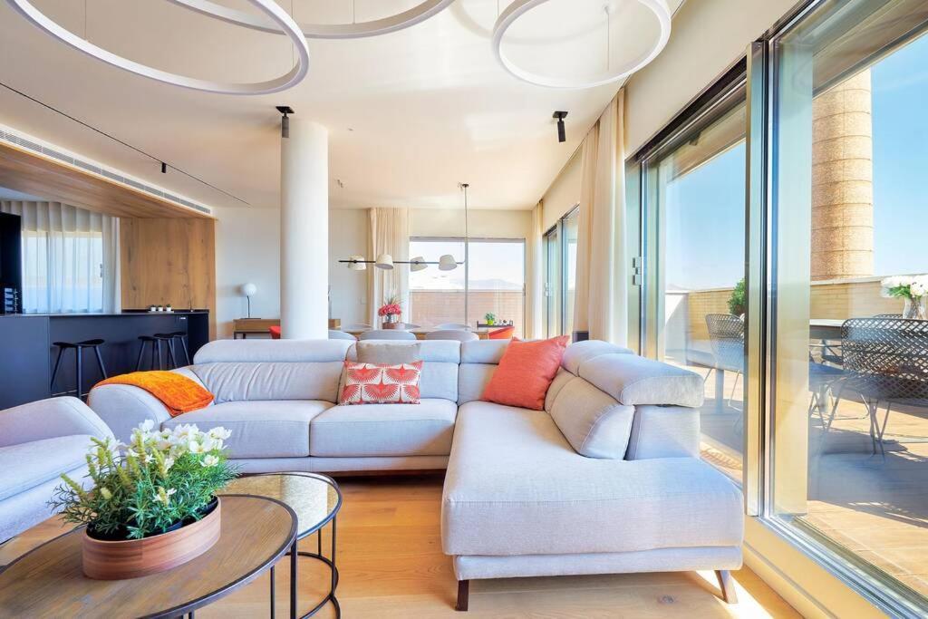 Ferienwohnung D&R Penthouse On The Beach Málaga Exterior foto
